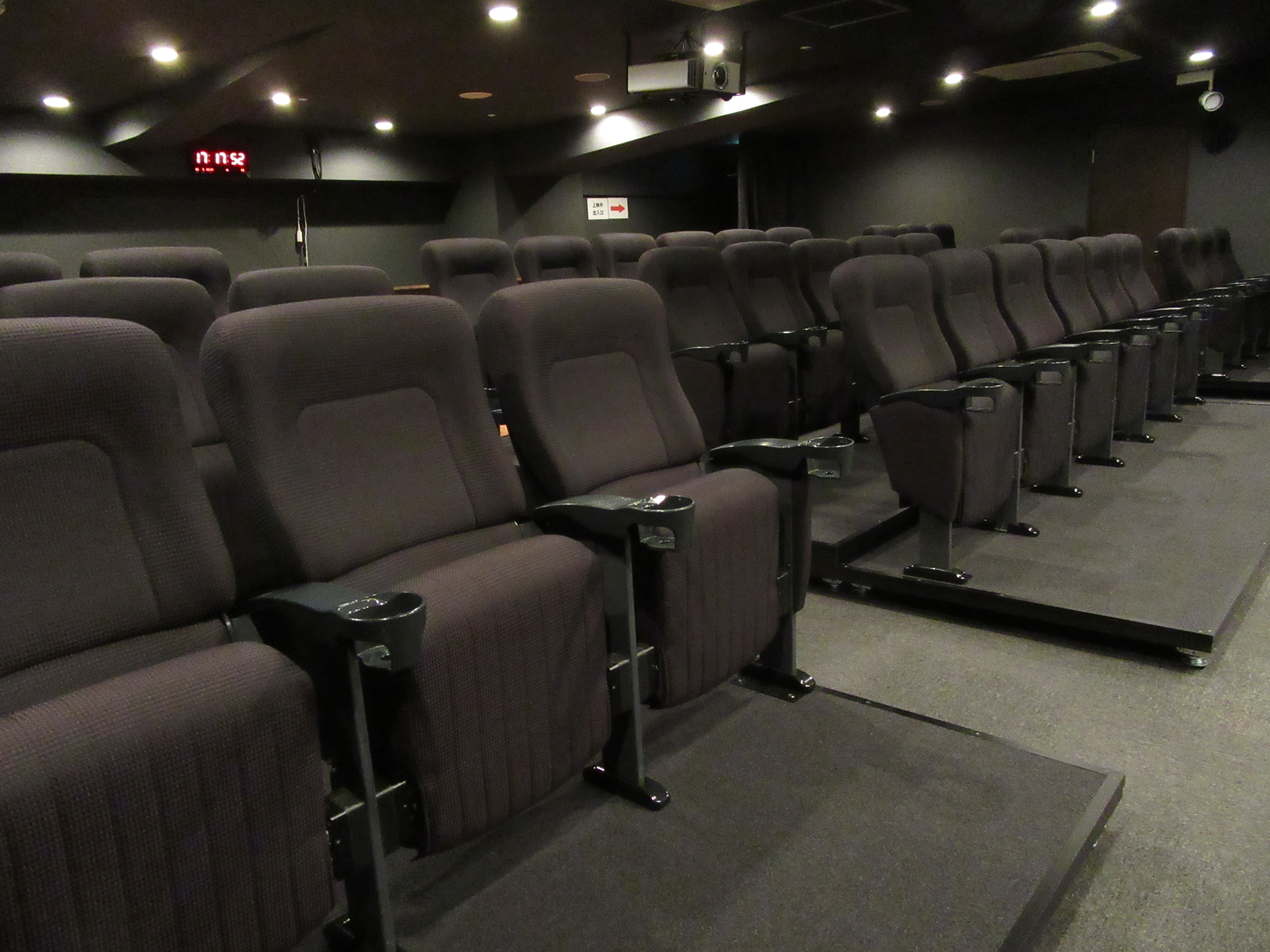 シアターセブン ホールレンタル